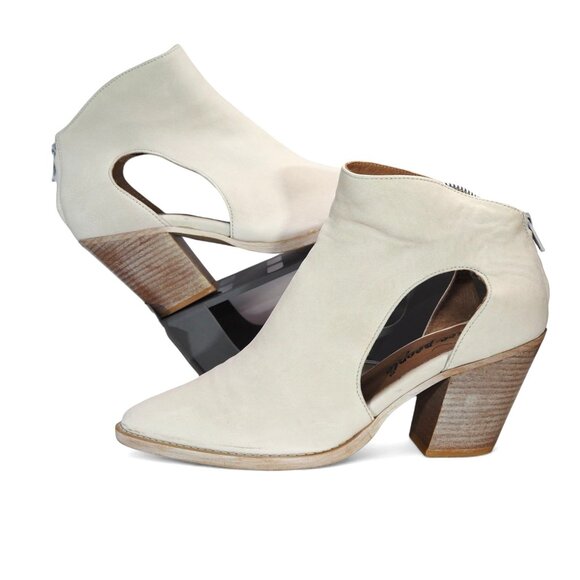 Free People Wilder Pointed Toe Ankle Booties Women's 8/38 Cream Nubuck Leather - Picture 1 of 11